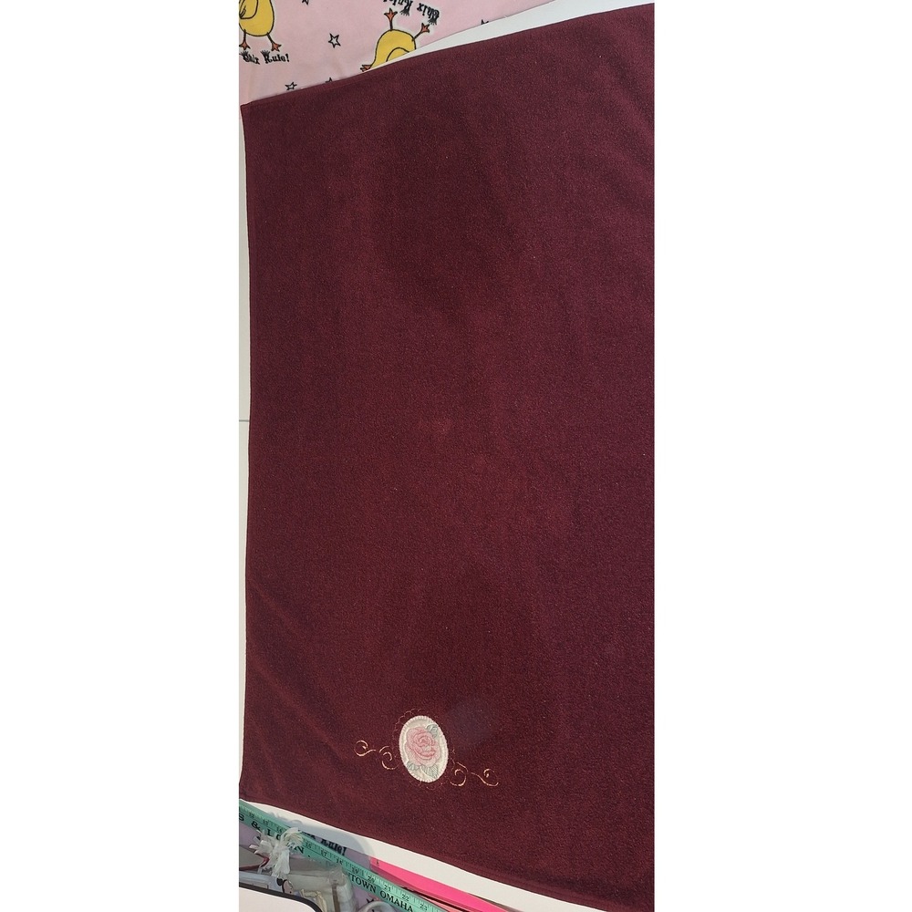 Cannon Vintage Burgundy Towel Set 4pc Pink Rose Floral Applique Cotton Canada - Picture 2 of 16